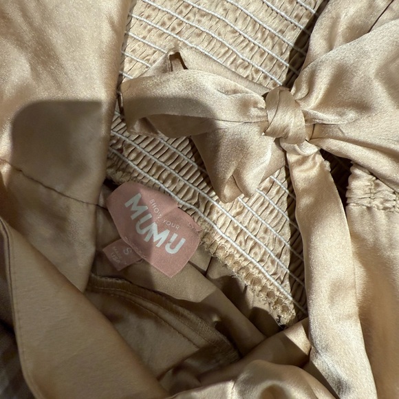 Show Me Your MuMu Satin Beige Top with Bow Detail - Picture 3 of 3